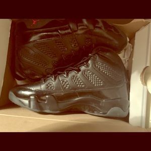 Jordan retro 9 (bred)